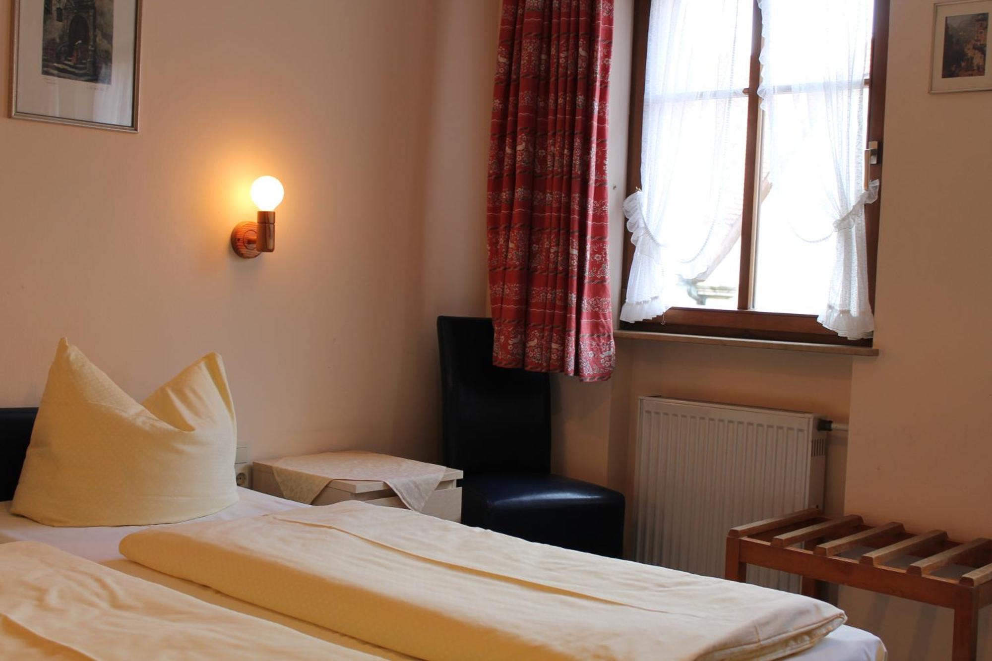 Gasthof Butz Guest house Rothenburg ob der Tauber